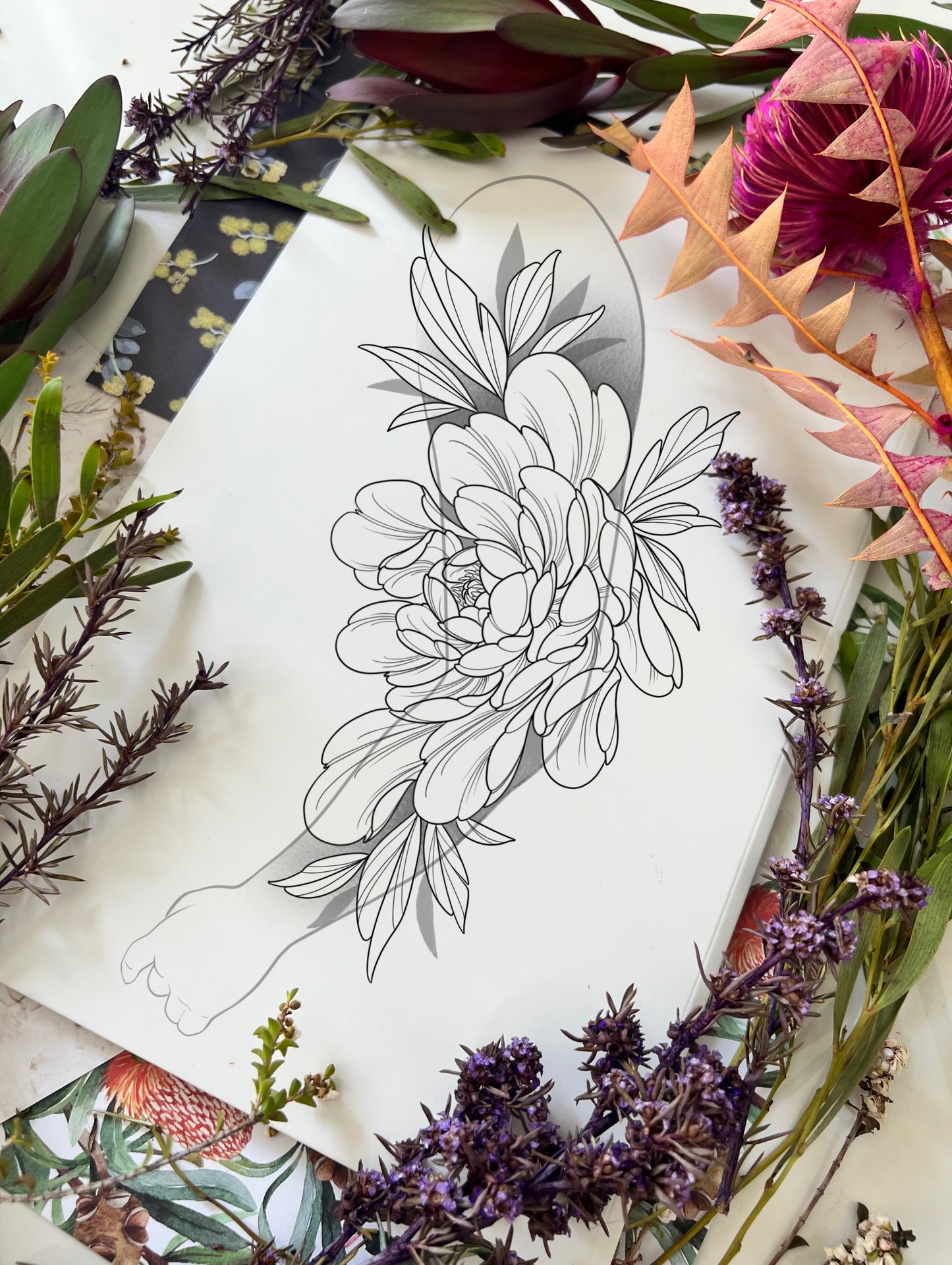 (Floral arm) pre-drawn design